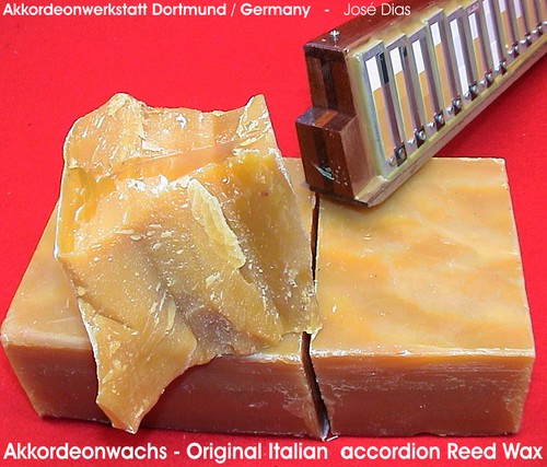 100 wax for accordions - g,